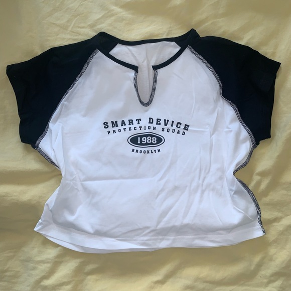 TWO FOR ONE BUNDLE- Blue top from Brandy Melville - Picture 9 of 9